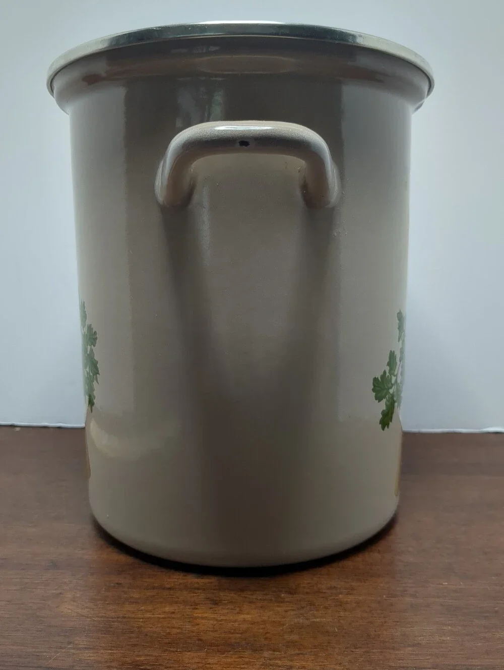 Vintage Asparagus Metal Pot  Brown & White  Decor 12” High No Insert / Lid
